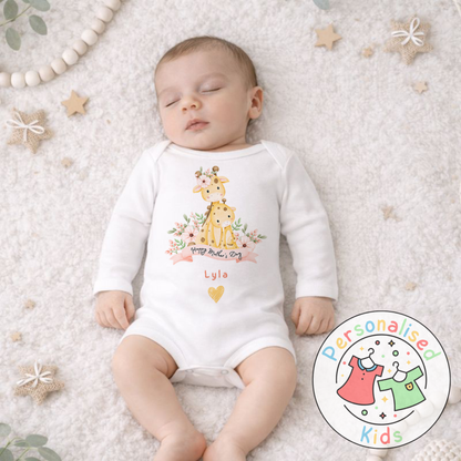 Personalised Mother’s Day Baby Outfit | Cute Giraffe Design | Baby Grow, Long Sleeve or Romper MD004