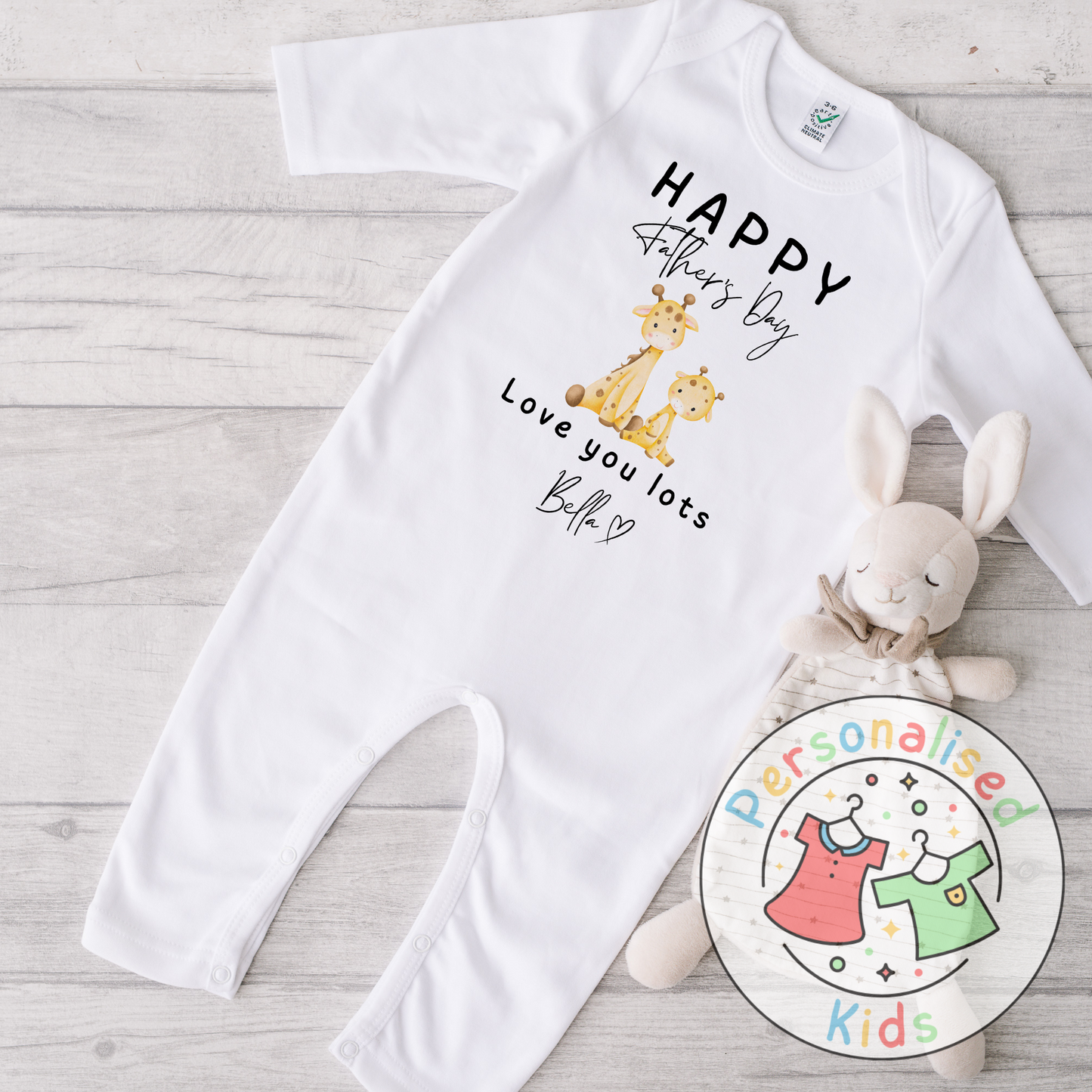 Personalised Father’s Day Baby Grow – Giraffe “Happy Father’s Day” Design